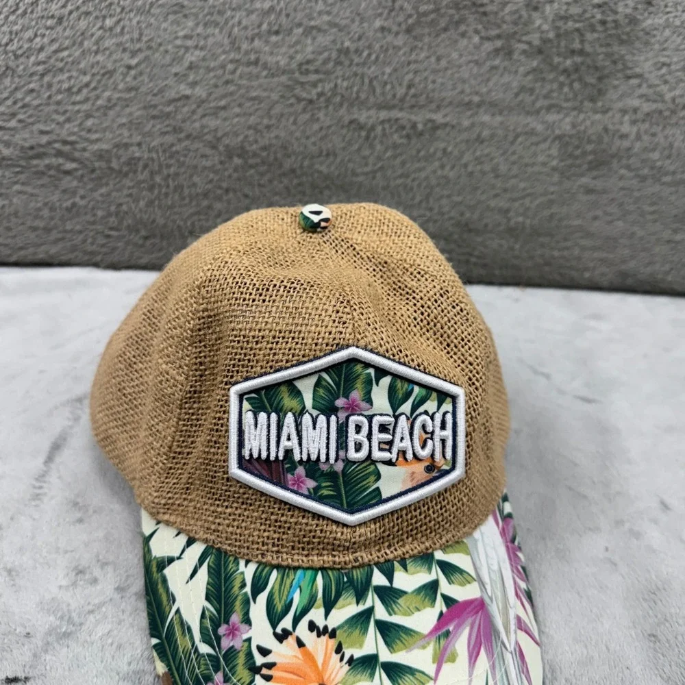 Lucky 7 USA Miami Beach Hat‎ Women Size 7 Tan Tropical Floral Excellent Burlap